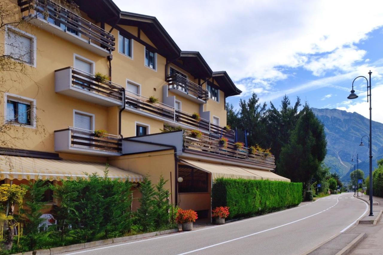 Hotel Dolomiti Левіко-Терме Екстер'єр фото